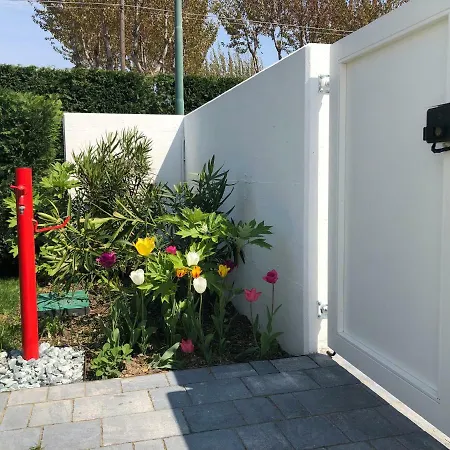 Maribeach Apartment *