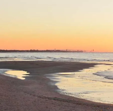Maribeach شقة كافالّينو